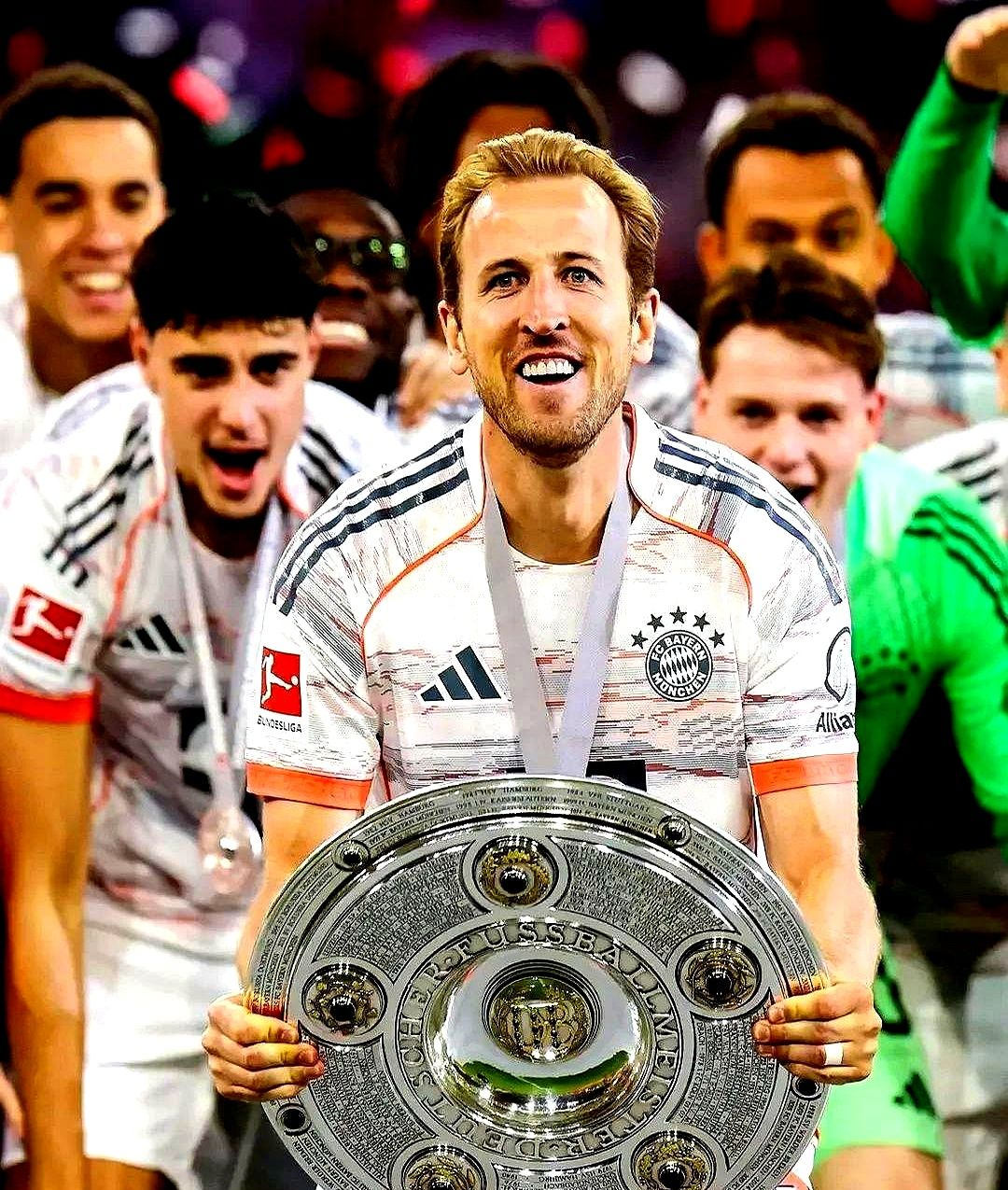 九游开放平台官网登录 西班牙当红女明星凯西 